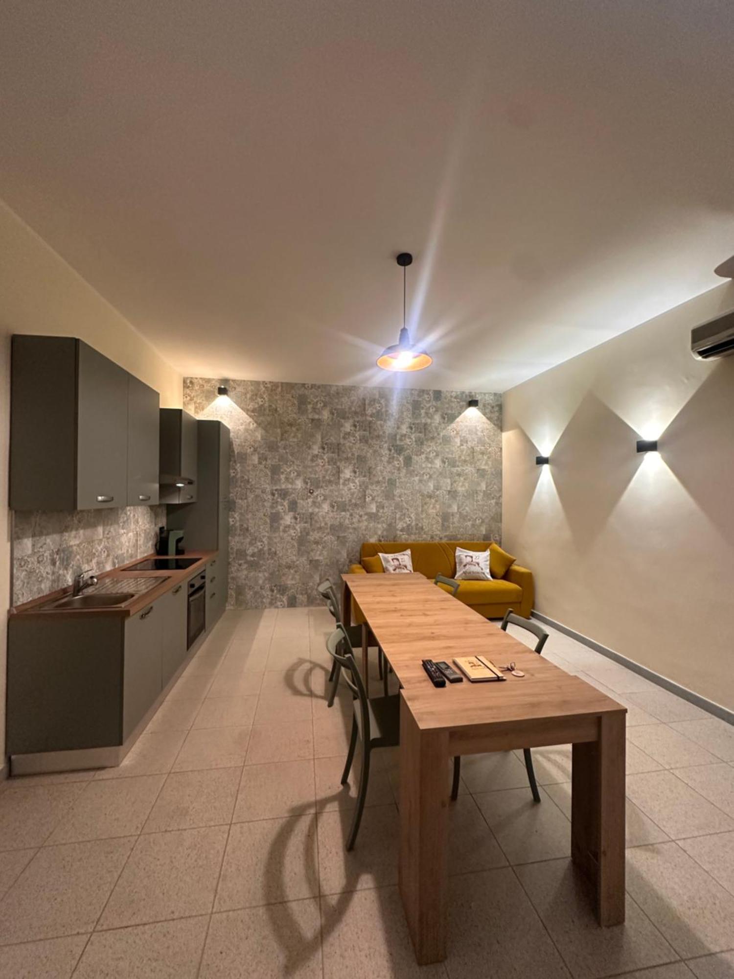 Civico 27 Apartment Fondi Exterior photo